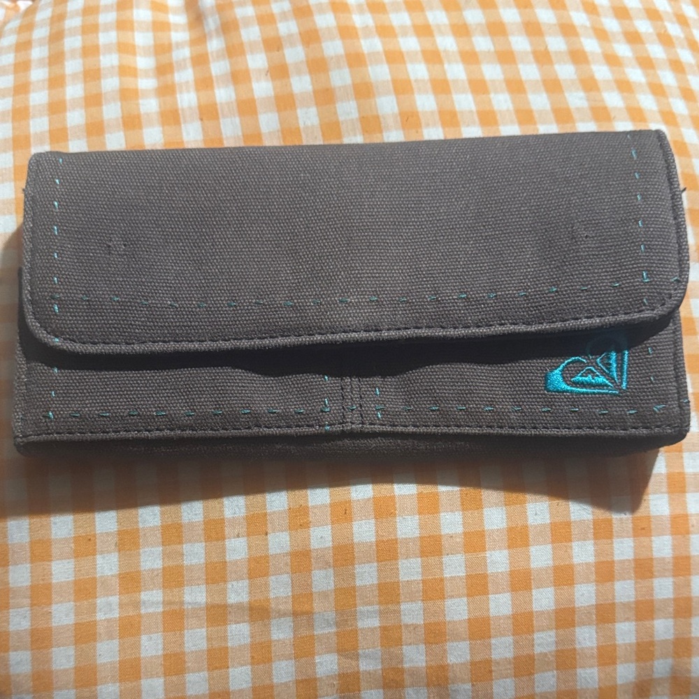 Gray Roxy wallet
